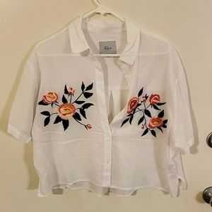 Button up crop short sleeve top w/rose embroidery